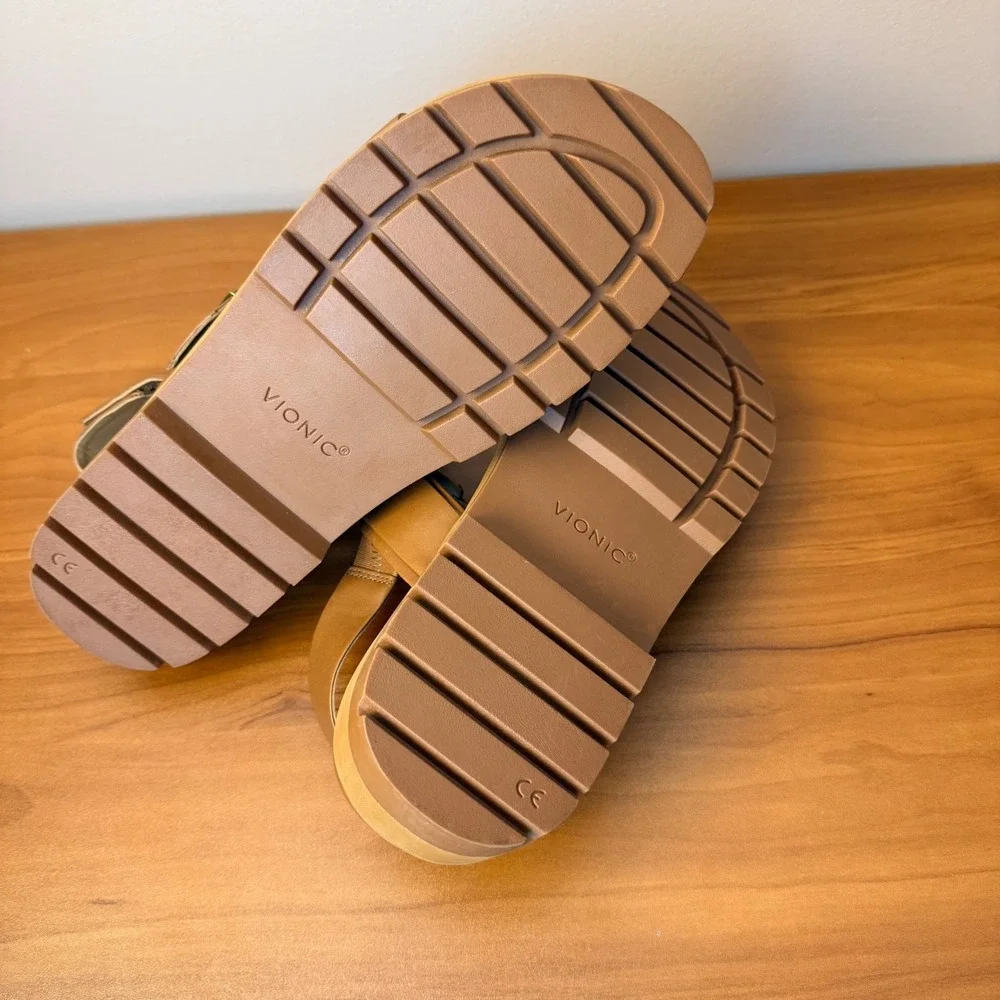Vionic Torrance Tan Leather Platform Lug Sole Slingback Sandals Womens 11